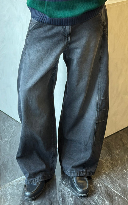 Jeans balloon fit lavaggio grigio scuro sabbiato