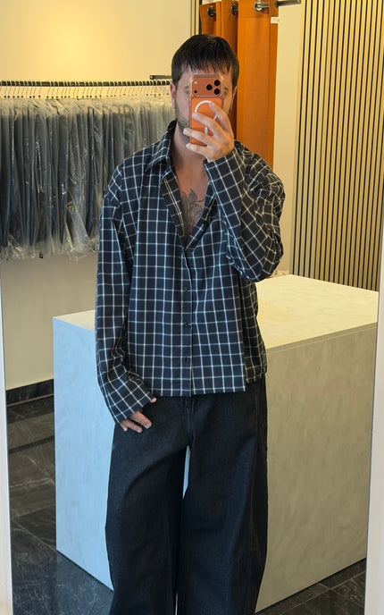 Camicia a quadri con manica ampia -Nera