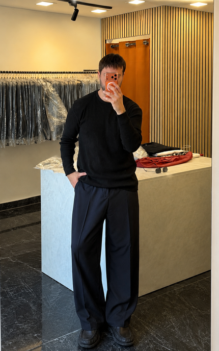 T-shirt in maglia a maniche lunghe -Nera