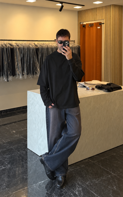 Longsleeve oversize con manica doppiata -Nera