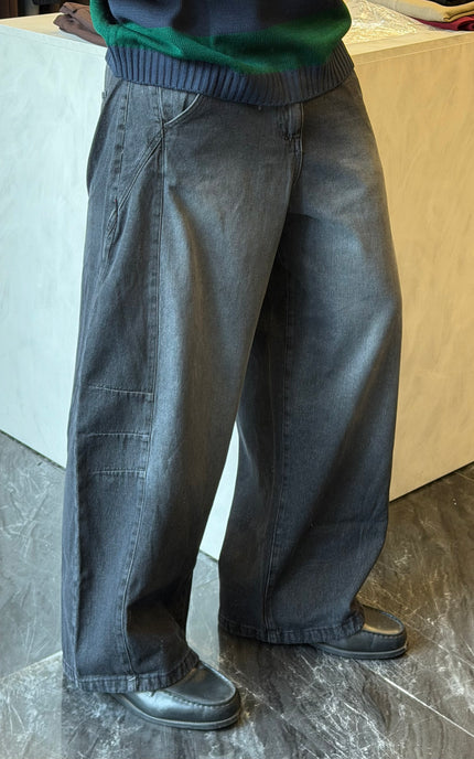 Jeans balloon fit lavaggio grigio scuro sabbiato