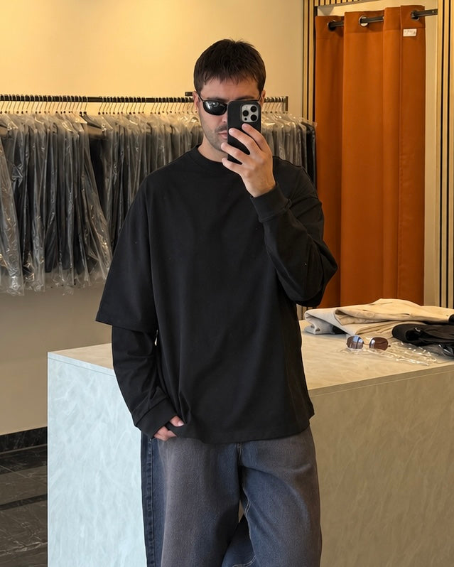 Longsleeve oversize con manica doppiata -Nera