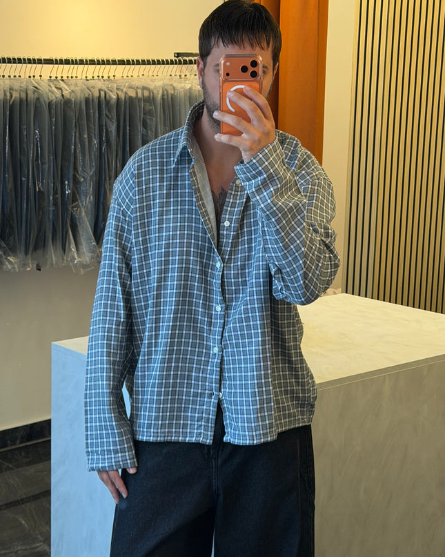 Camicia a quadri con manica ampia