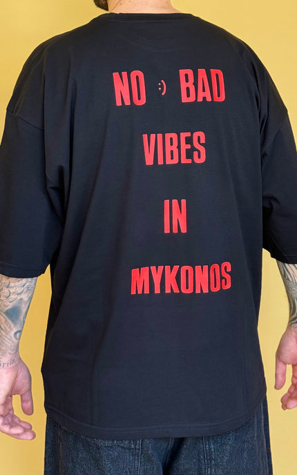 'NO BAD VIBES IN MYK' BLACK TEE