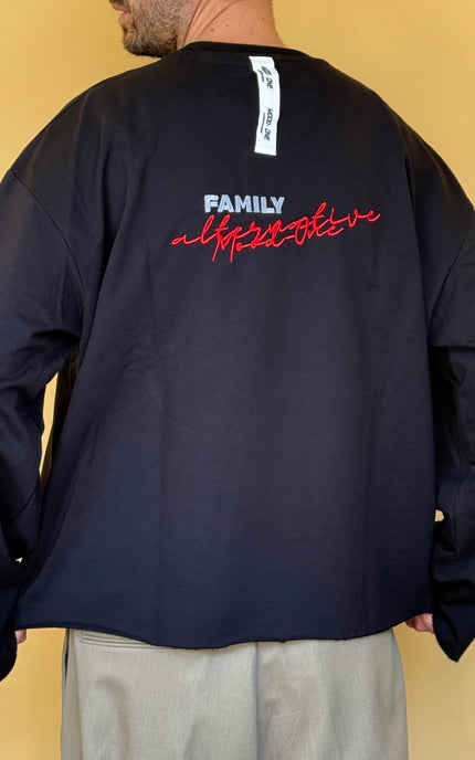 LONGSLEEVE RICAMO RETRO NERA