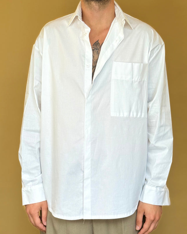CAMICIA STONDATA OVERSIZE A TINTA UNITA